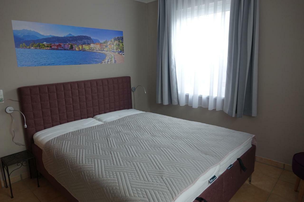 Moderne Ferienwohnung In Potsdam, Sehr Komfortabel, Ruhige Lage Extérieur photo
